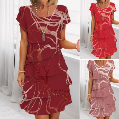 Vestido elegante de moda femenina con volantes