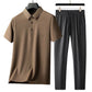 Conjunto de Camiseta con Cuello de Solapa y Pantalón para Hombre en Seda Helada