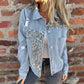 Chaqueta de mezclilla de patchwork con estampado de leopardo de moda