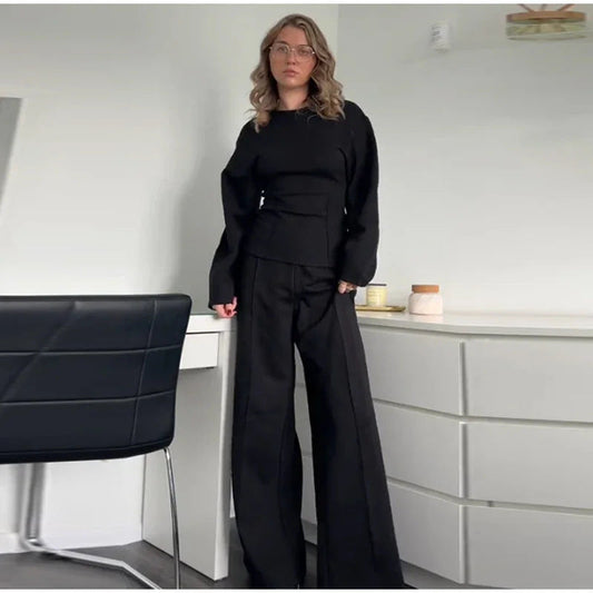 Conjunto de sudadera ajustada y pantalones de pierna ancha para mujer