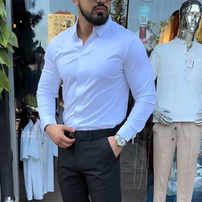 Camisa casual de color sólido de corte ajustado para hombre