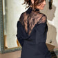 Elegante vestido midi con cuello alto y espalda de encaje para mujer