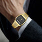 Reloj multifunción de estilo retro con cara cuadrada