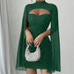 Vestido femenino con recortes acanalados y capa de gasa