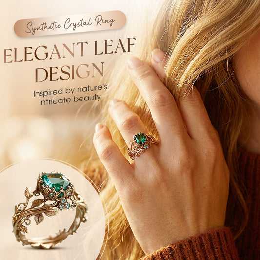 💖Anillo de cristal sintético verde con hoja intrincada