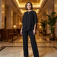 Elegante conjunto asimétrico de pantalones de dos piezas