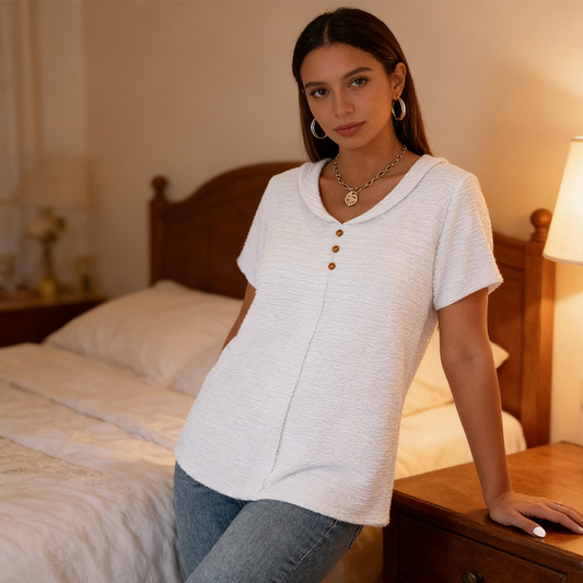 Camiseta de manga corta con escote en pico texturizada y mujer