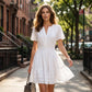 Vestido mini de manga corta y escaleras para mujer