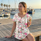 👚 ¡TIEMPO LIMITADO 50% DE DESCUENTO! ✨ Camiseta de botones floral fluida para mujer – informal, ligera, versátil 🌸