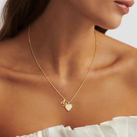 ⏳Oferta por Tiempo Limitado⏰ Collar con Colgante Inicial de Letras – Micro Pavé en Forma de Corazón, Acero Titanio, Ajustable ✨