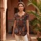 Camiseta casual de escote en V para mujer