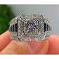 Anillo Elegante Cuadrado con Halo Brillante