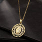 Collar con Dije Religioso en Chapa de Oro y Circonias Cúbicas para Mujer