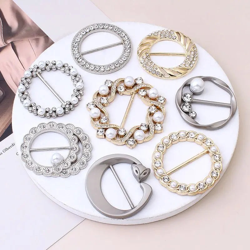 [Compre 1 Obtenga 1 Gratis] Classic All-match Pearl Rhinestone Buckles benefiyou